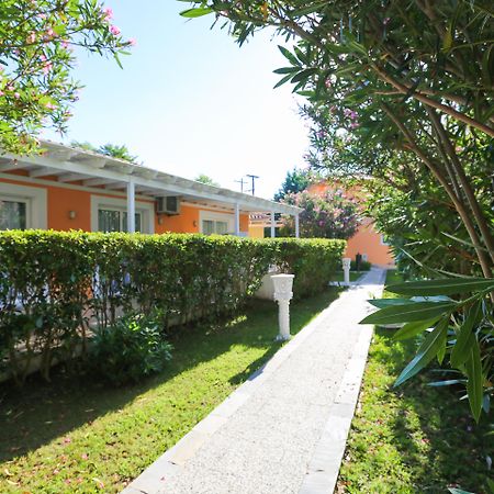 Mandraki Village Boutique Hotel Koukounaries Ngoại thất bức ảnh
