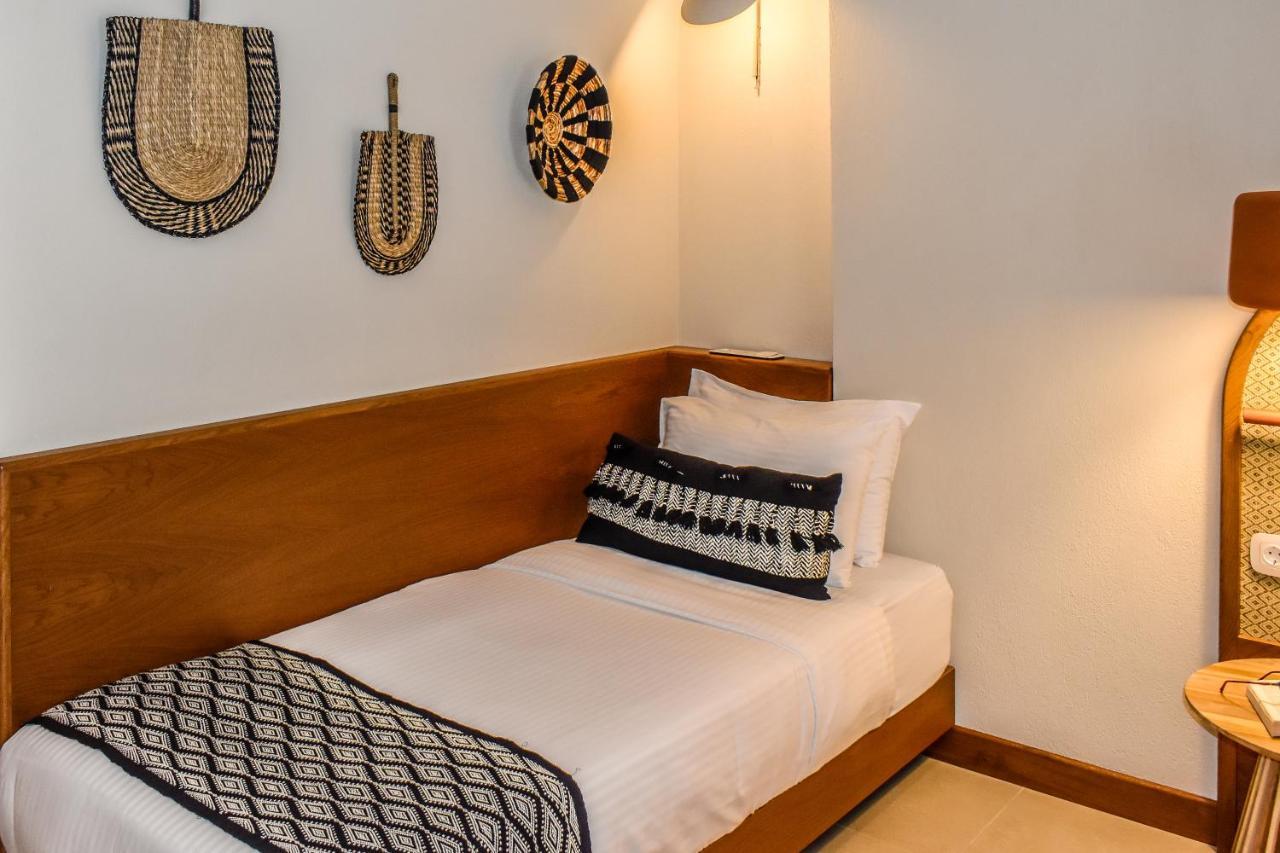 Mandraki Village Boutique Hotel Koukounaries Ngoại thất bức ảnh